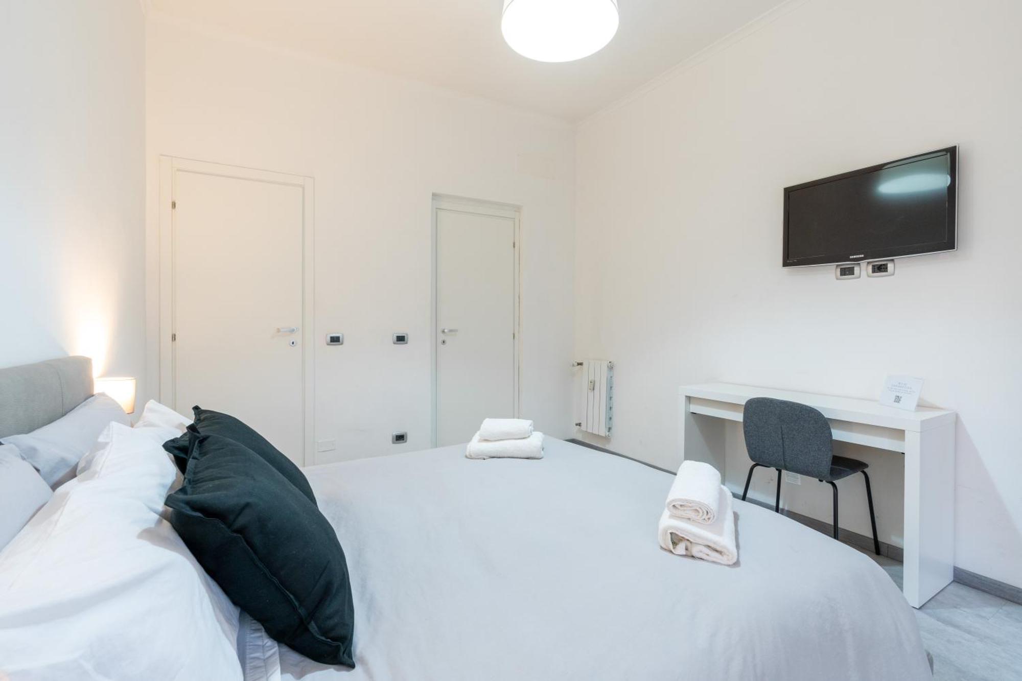 Amazing Apartment Near To Colosseo And Subway Roma Dış mekan fotoğraf