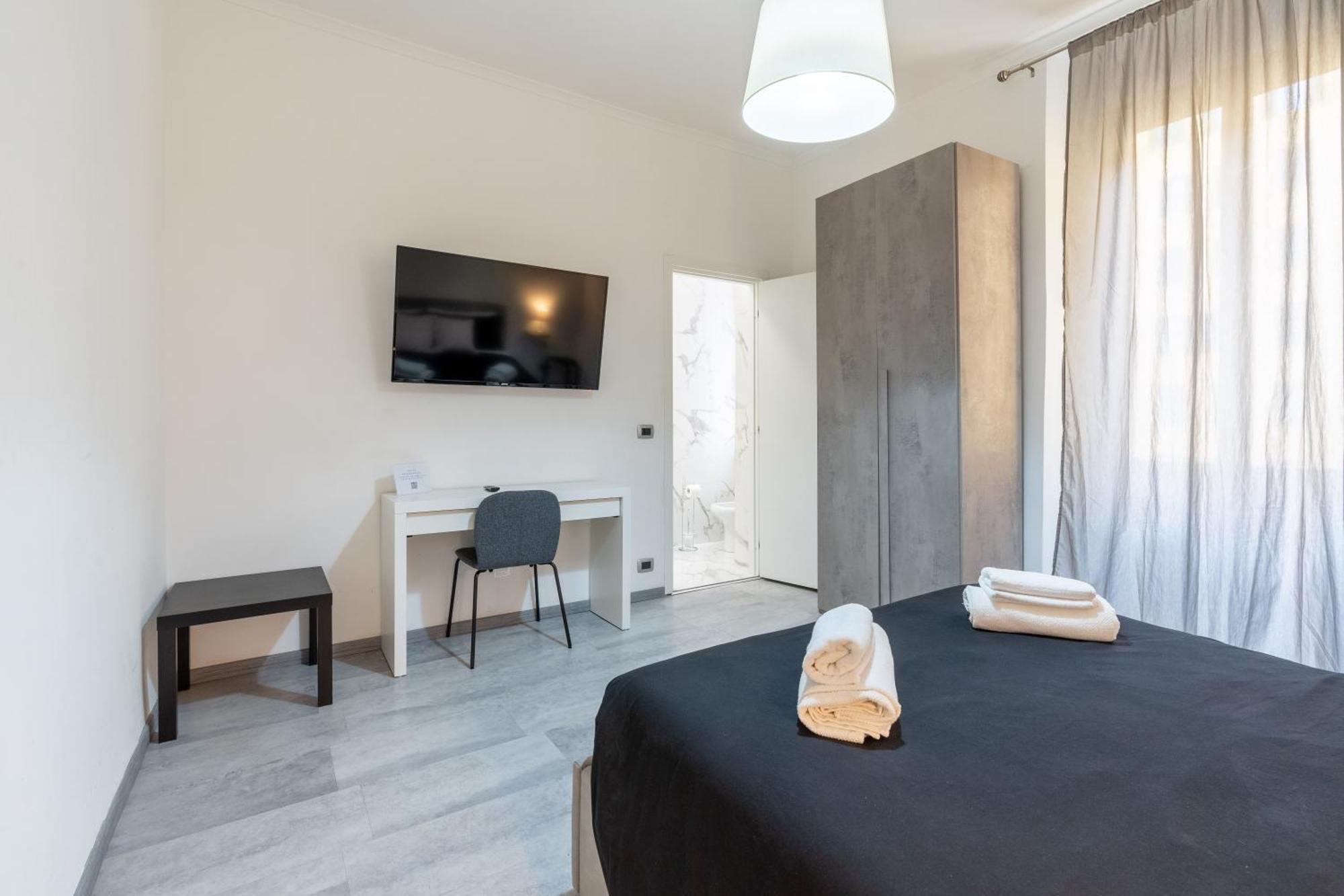 Amazing Apartment Near To Colosseo And Subway Roma Dış mekan fotoğraf
